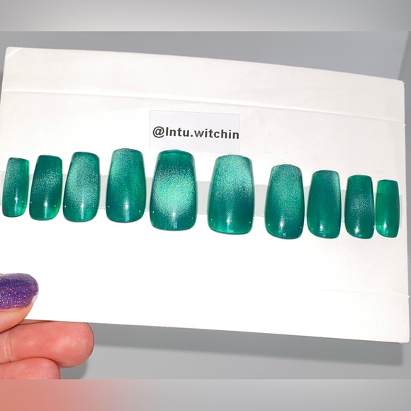 Press on nails, 20 pack, Magnetic gel - Picture 10 of 12